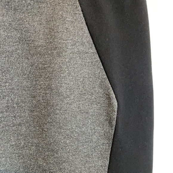 Ann Taylor LOFT Black/Gray Pencil Skirt, Size 8 - Picture 5 of 14